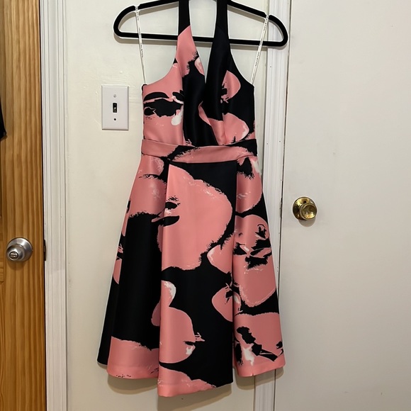 Halston Heritage Floral Halter Dress - Picture 4 of 12